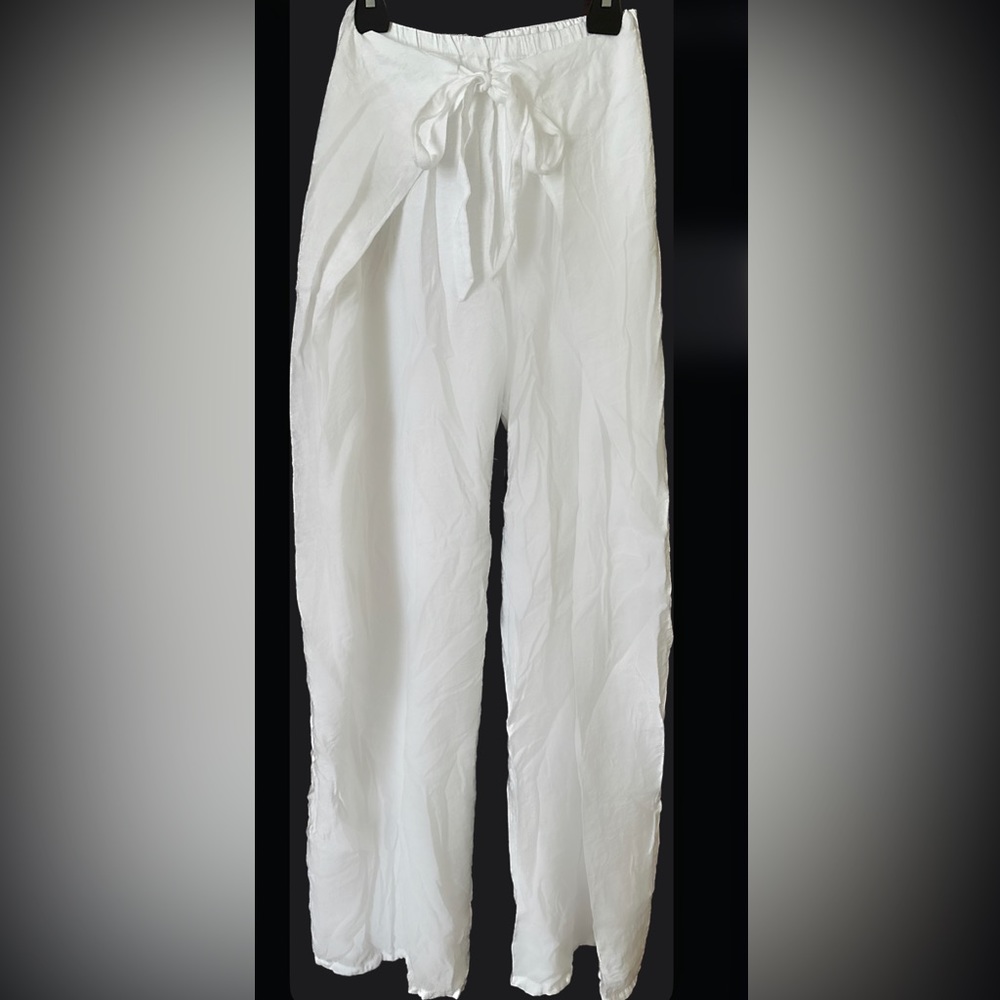 Flowy white pants